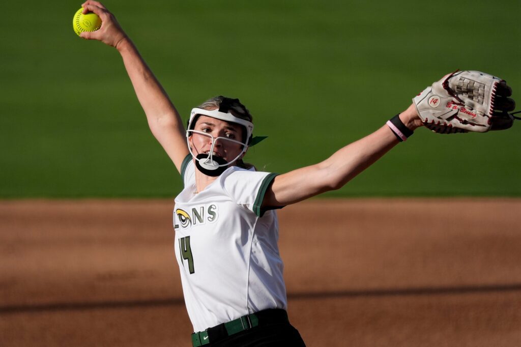 Former University of Alabama star pitcher Montana Fouts returned to Rhoads Stadium for the first time as a professional, pitching for the Talons of the Athletes United Softball League as they played the Volts.