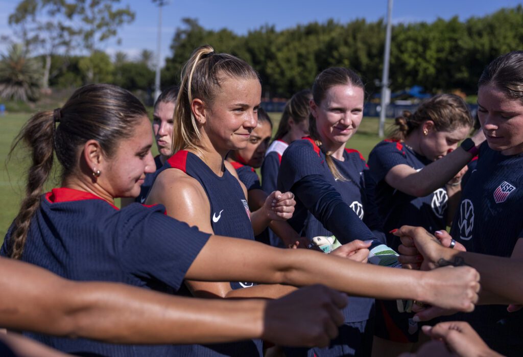 USWNT huddle during a practice session at the team's January 2026 training camp.
